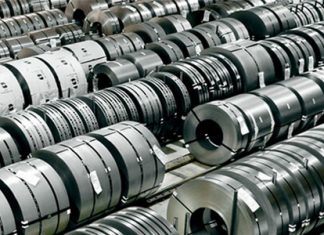 Seymour Tubing’s manufacturing specialists are craftsmen who take pride in their work to produce reliable steel tubing products.