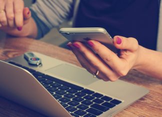 use technology to improve customer relations