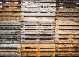 how to reuse old wood pallets
