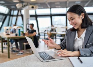 manufacturing alternative four day work week