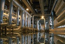 Flood in power plant – AdobeStock
